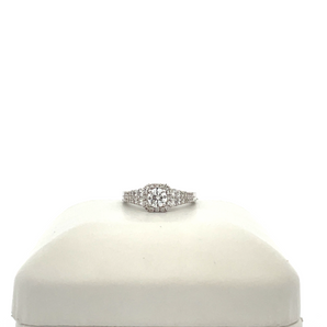 Ladies 14k White Gold Engagement Ring with Round Center