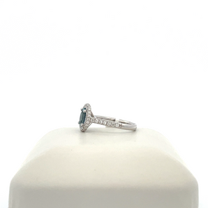 14k White Gold Aquamarine Ring