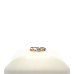 Lady's 14k Yellow Gold Ring