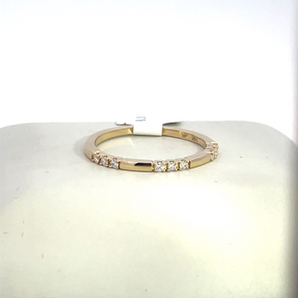 Lady's 14k Yellow Gold Band with .10ctw Round Diamonds