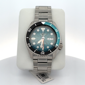 Silver SEIKO Watch with Teal Dial