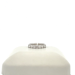 14k White Gold Band with .98ctw Round Diamonds