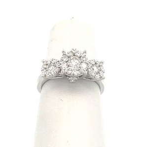 Lady's 14k White Gold Ring