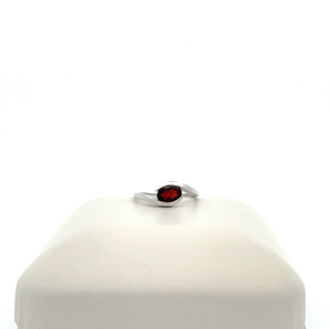 14k White Gold Garnet Ring