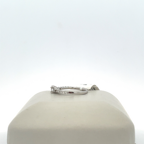 14k White Gold Engagement Ring with Round Center