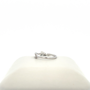 Lady's 10k White Gold Ring