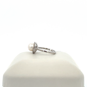 Lady's 14k White Gold Pearl Ring