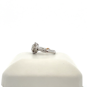 14k White Gold Engagement Ring with with 5 Round Center